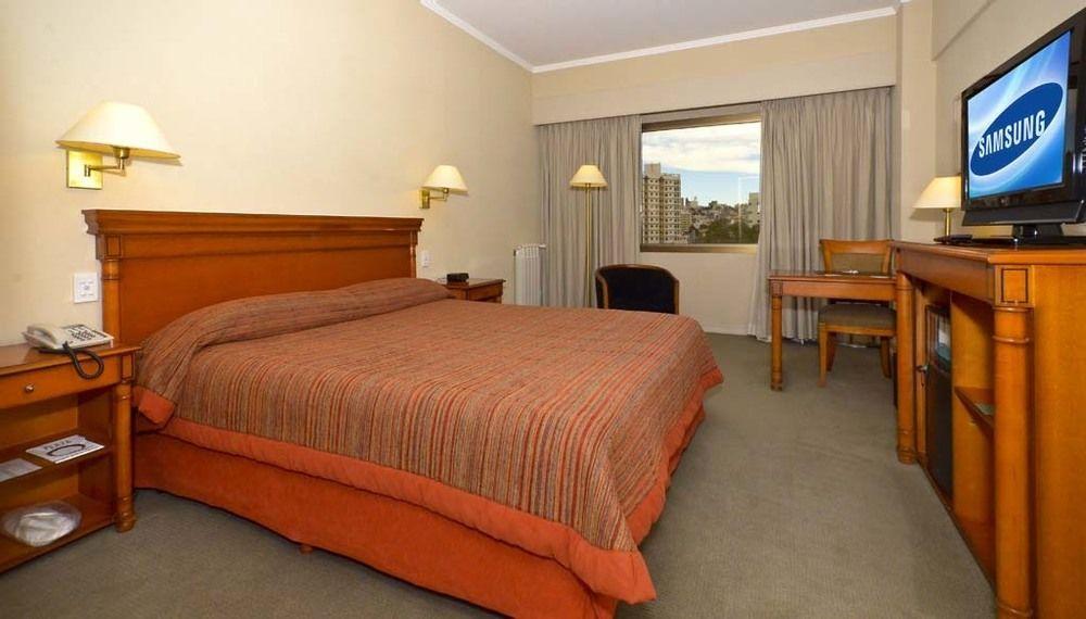 Austral Express Hotel Comodoro Rivadavia Exterior foto