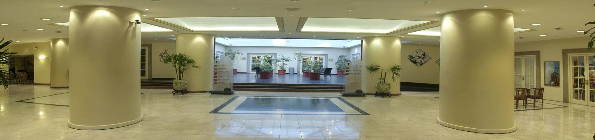 Austral Express Hotel Comodoro Rivadavia Exterior foto